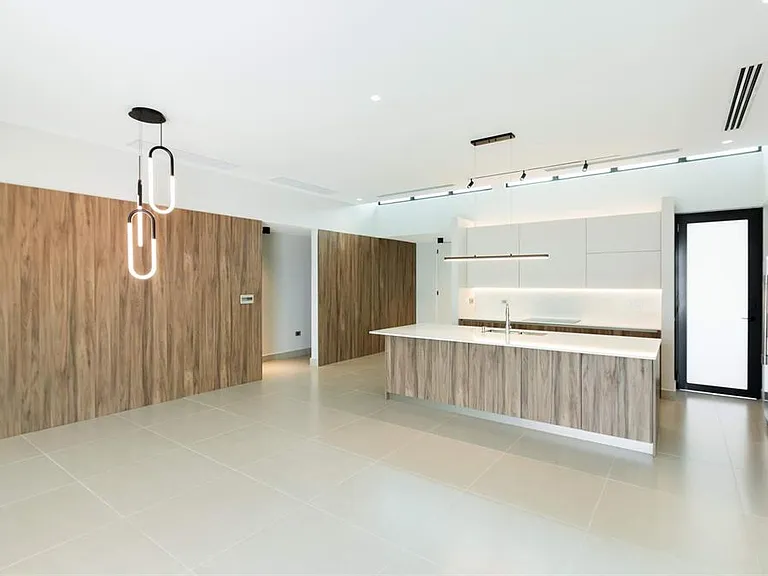 RESIDENCES AT RIO Calle Ebro Corner #69 — Photo 3