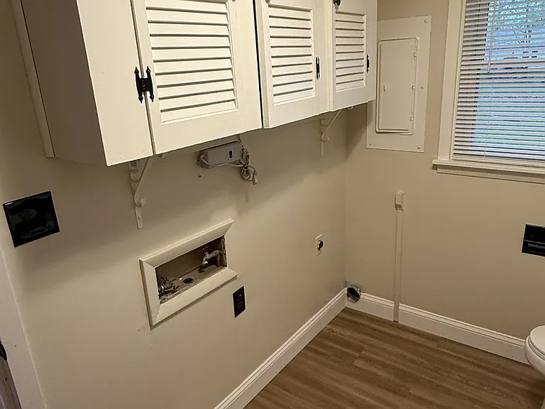 2316 Lima Ln — Photo 22