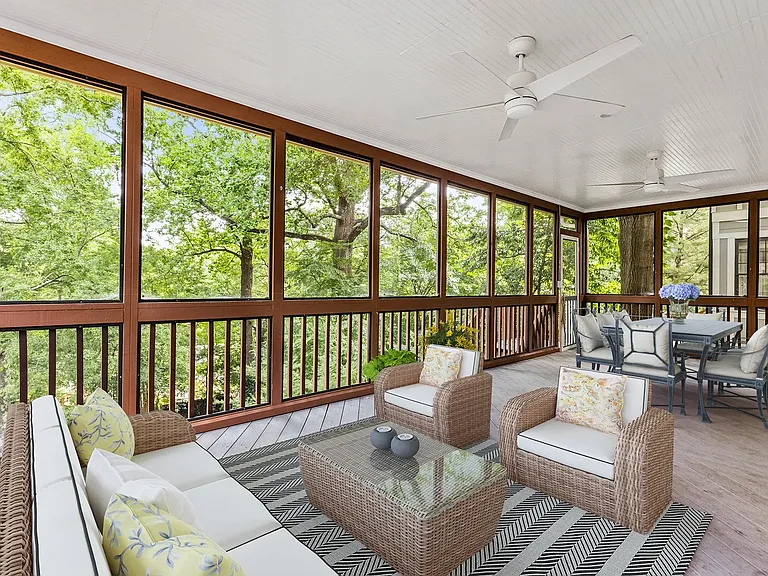 Screened Porch 1
