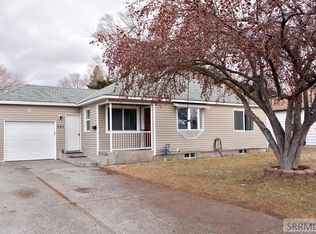 361 Dewey St, Blackfoot, ID 83221