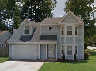 1400 Debbs Ln, Chesapeake, VA 23320