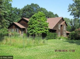 2632 Goodview Ave N, Oakdale, MN 55128