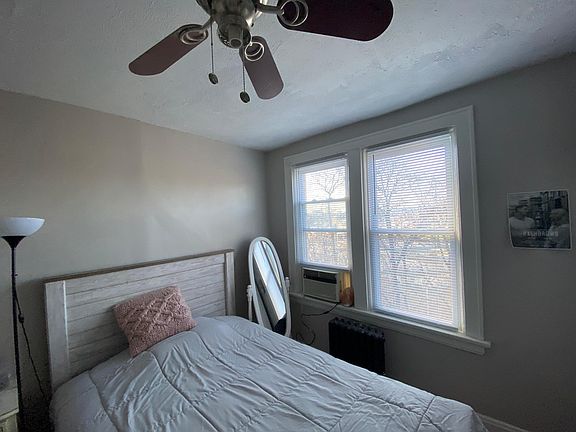 4th image of 1241 Elsinore Ave APT B1