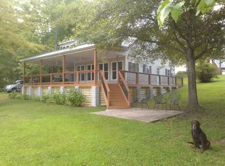594 Roberts Dr, Dadeville, AL 36853