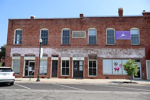 1736 N Broad St Photo 1