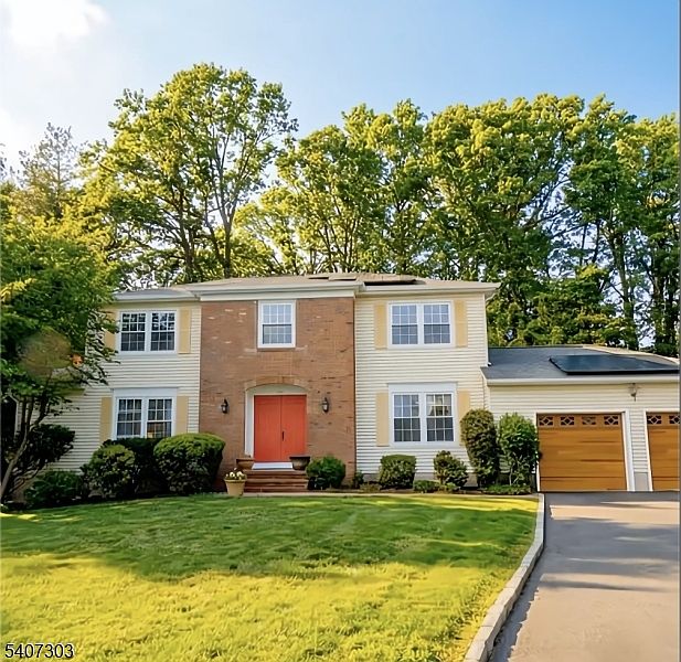 1st image of 29 Woodside Dr