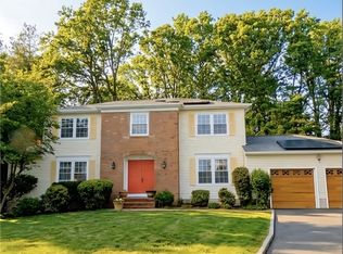 29 Woodside Dr, Rockaway Twp., NJ 07866