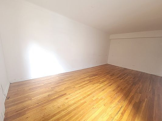 2nd image of 6712 Yellowstone Blvd APT C11