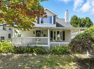 868 Iredell St, Akron, OH 44310