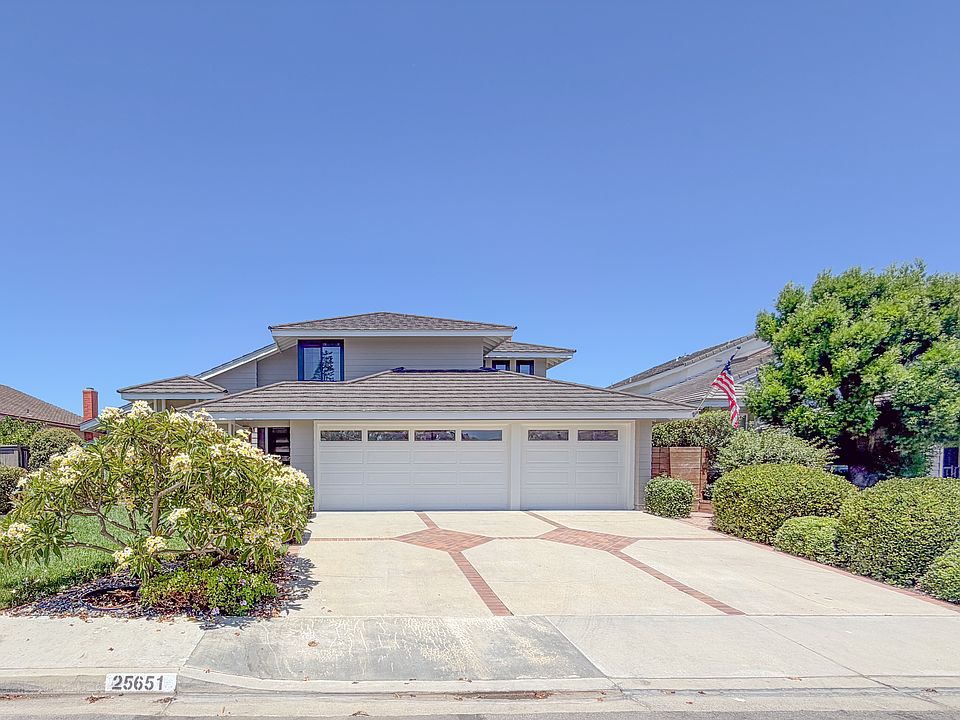 1st image of 25651 Del Norte