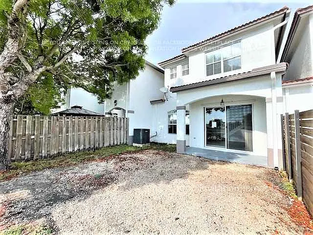 6356 SW 165th Pl — Photo 19