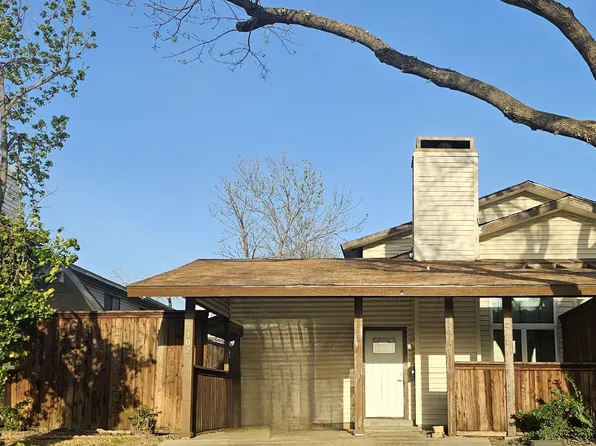 2102 Via Corona, Carrollton, TX 75006