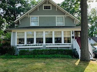 856 Foxdale Ave, Winnetka, IL 60093