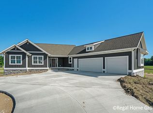 4339 Mason St, Zeeland, MI 49464
