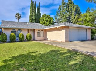 6 Sentido Ct, Sacramento, CA