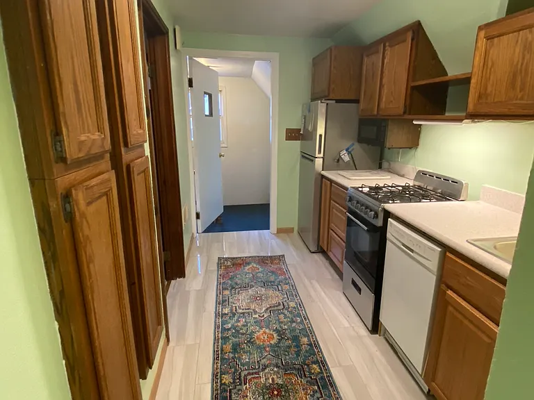 2849 N Farwell Ave #A — Photo 6