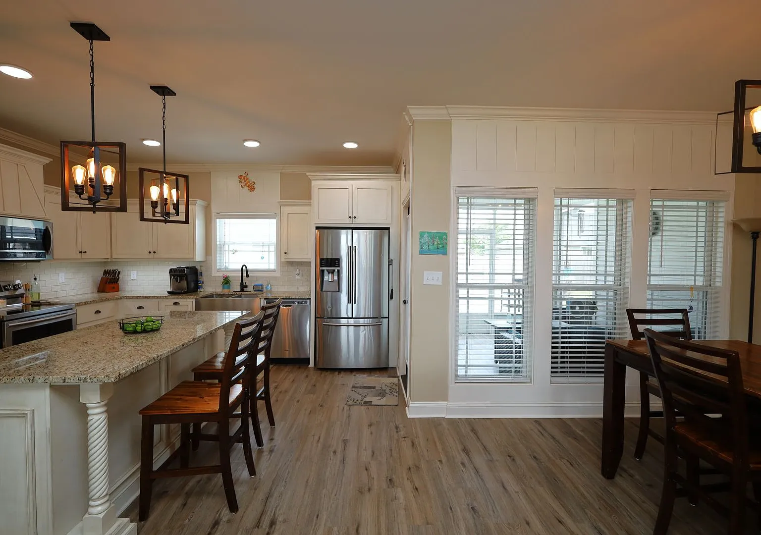 3905 Crusader Court — Photo 3