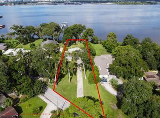 1500 River Bluff Rd N, Jacksonville, FL 32211