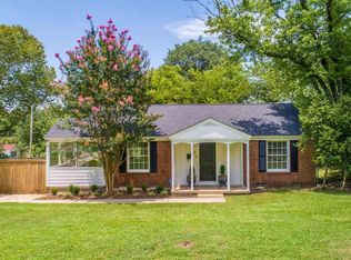 6 Spotwood Rd, Little Rock, AR 72207