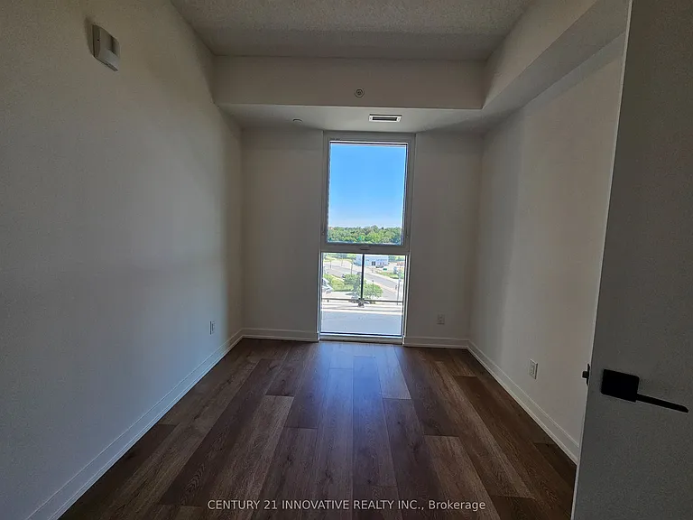 33 Erie Ave #807 — Photo 7
