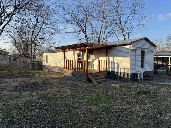 611 Sycamore Ln, La Vergne, TN 37086