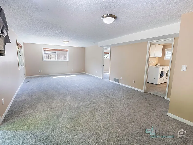 9610 SW Washington Pl — Photo 30