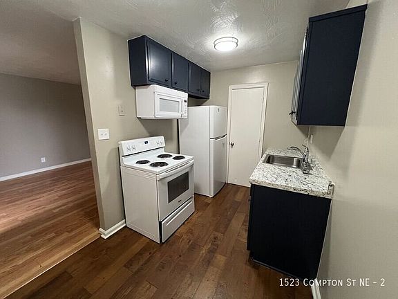 4th image of 1523 Compton St NE APT 2