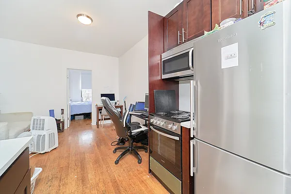 Rented by Living New York | media 14