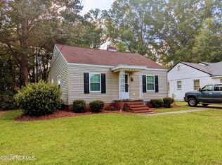 205 N Thompson St, Whiteville, NC 28472
