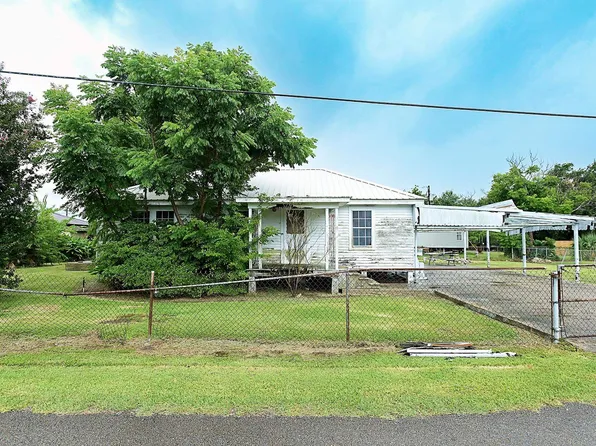 145 Doucet Dr, Golden Meadow, LA 70357