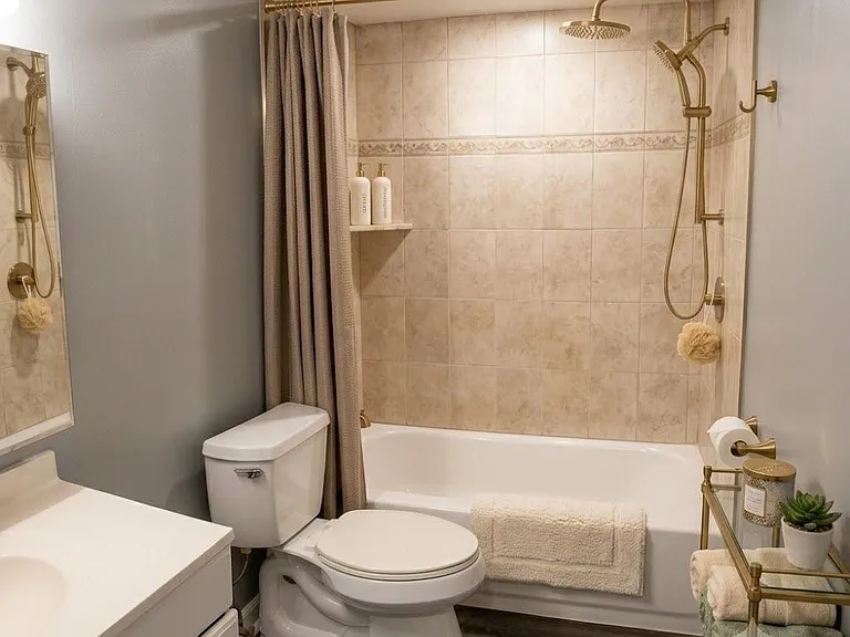 800 N Fiske Blvd #502 — Photo 16