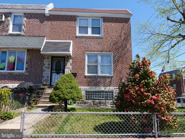 4241 Oakmont St, Philadelphia, PA 19136