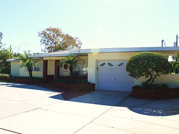3rd image of 370 Belleair Dr NE