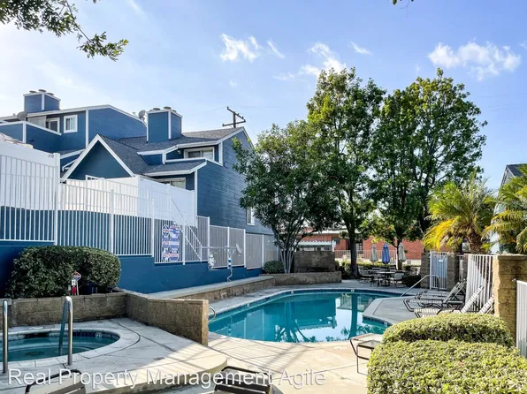 225 S Redwood Ave #B, Brea, CA 92821