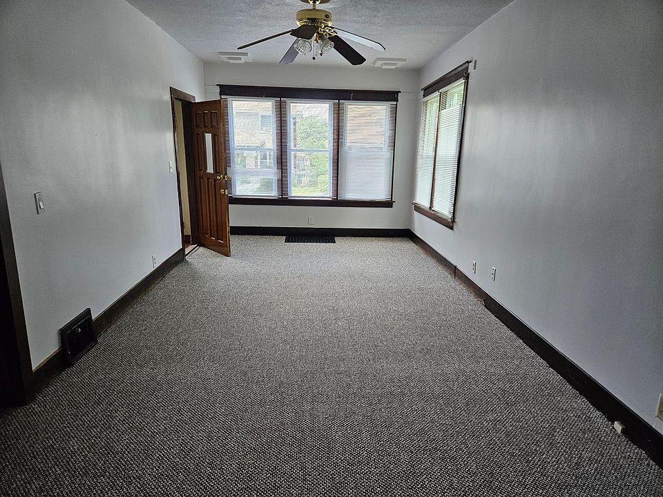 1st image of 1203 Emerald Ave #1
