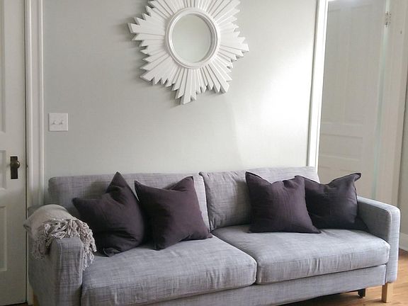 3rd image of 2436 N Maplewood Ave #F