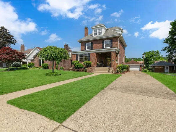 1201 Carlisle St, Natrona Heights, PA 15065