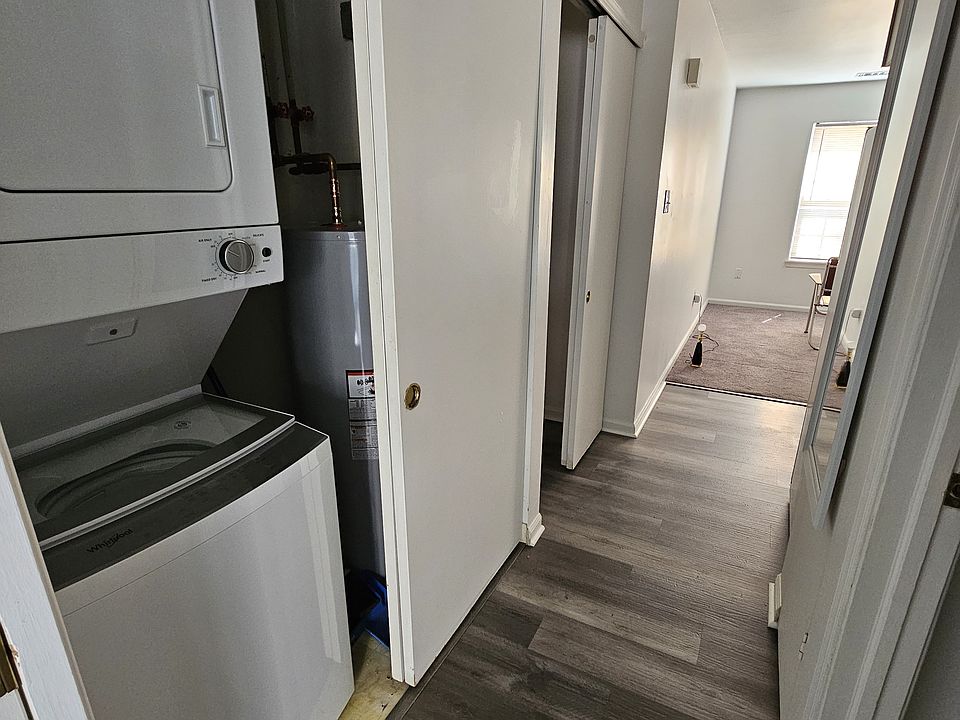 Laundry W/D brand new
