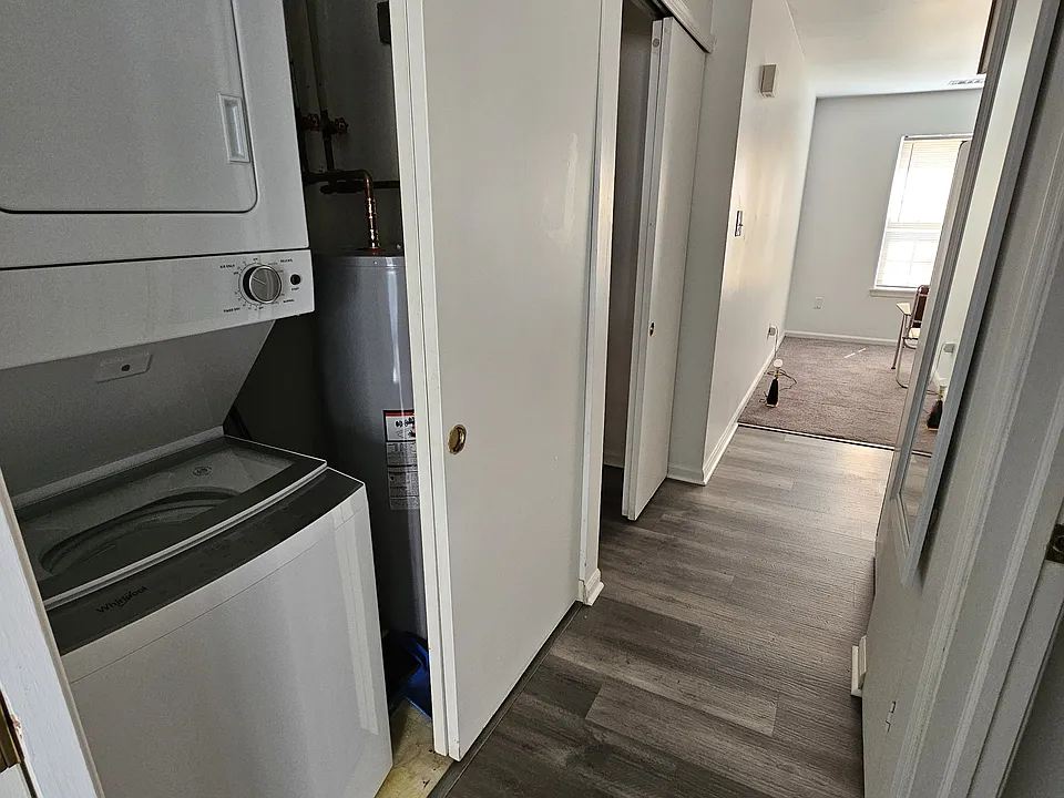 Laundry W/D brand new