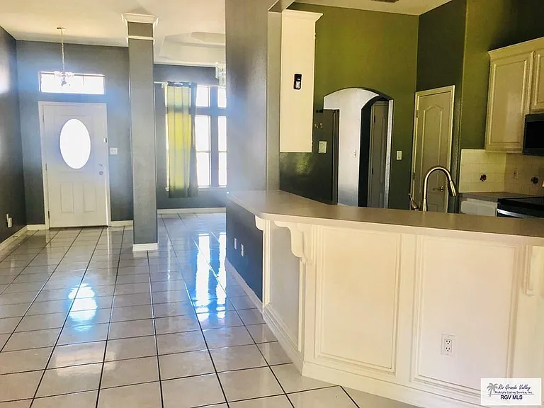 3410 Chardonay Dr — Photo 7