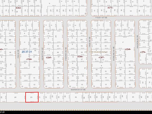 3rd image of 160 Warwick St SE #170