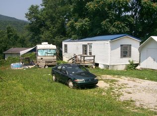 342 John McGhee Blvd, Caryville, TN 37714