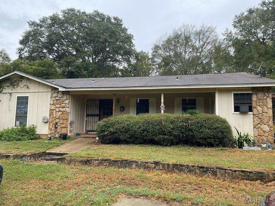 1st image of 140 Greenleaf Dr