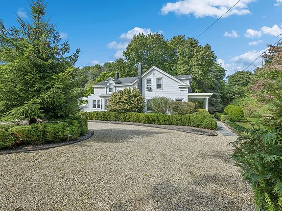 2nd image of 70 S Ferry Rd