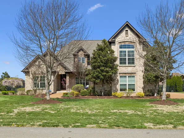 559 Burnett Rd, Mount Juliet, TN 37122