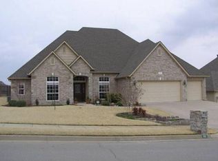 111 E 124th St S, Jenks, OK 74037