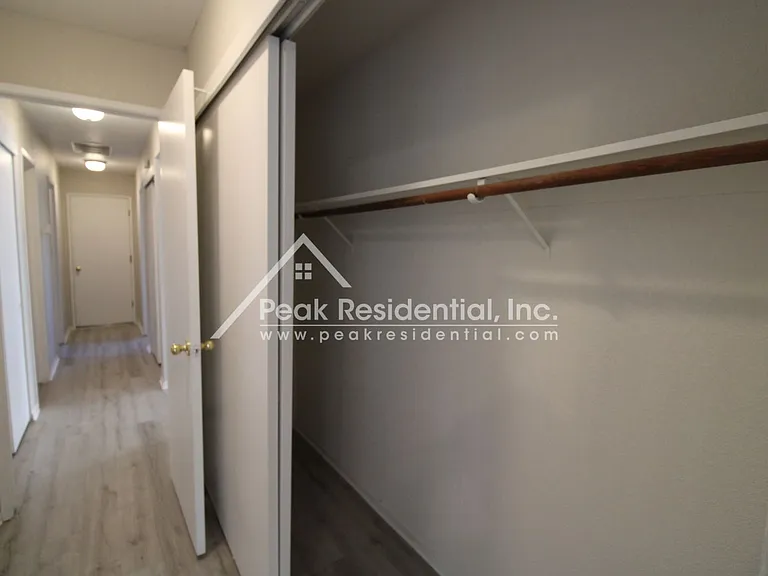 4780 Camino Royale Dr — Photo 12