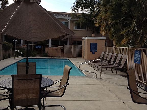 2nd image of 3663 San Remo Dr APT 1F