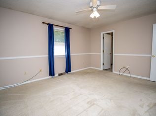 1614 Skylane Dr, Columbia, MO 65202