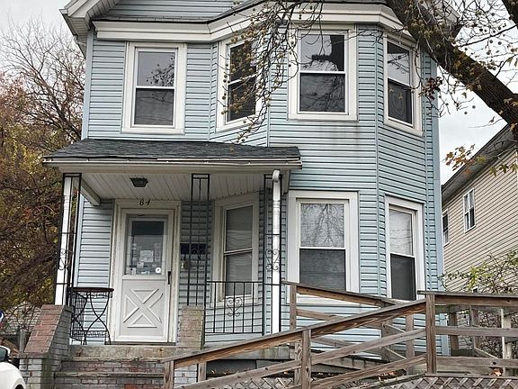 5th image of 84 Jewett Ave